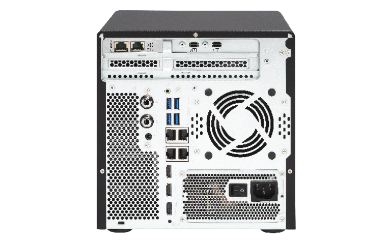 QNAP TVS-682T NAS bemutató - www.itfroccs.hu